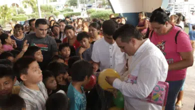 El Partido Verde y Antonio Ojeda llevan alegría navideña a familias de Sabán