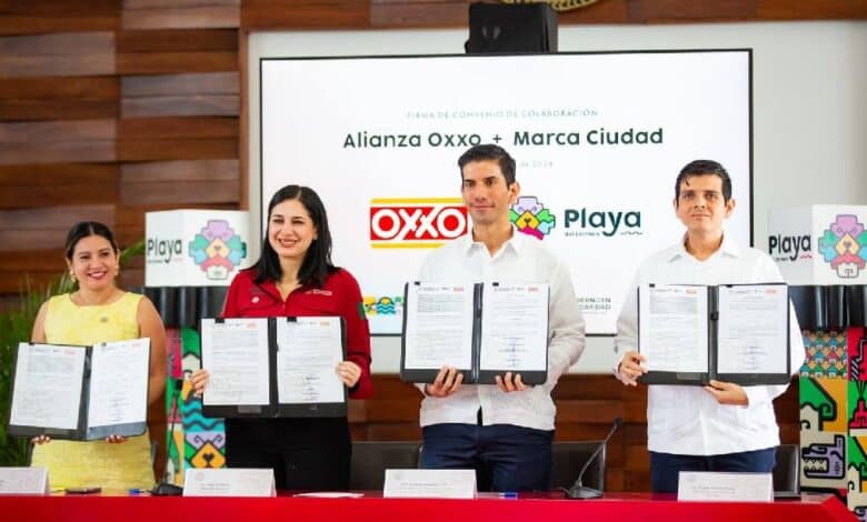 Gobierno de Solidaridad y tiendas Oxxo suman esfuerzos para promocionar la marca Ciudad Playa del Carmen