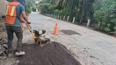 Inicia campaña de bacheo en Tulum