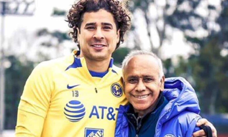 Guillermo Ochoa publica mensaje tras deceso de Cristóbal Ortega