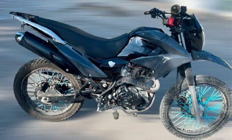 Recuperan motocicleta abandonada en Cancún