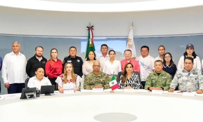 Mara Lezama revisa estrategia de paz con presidentes municipales
