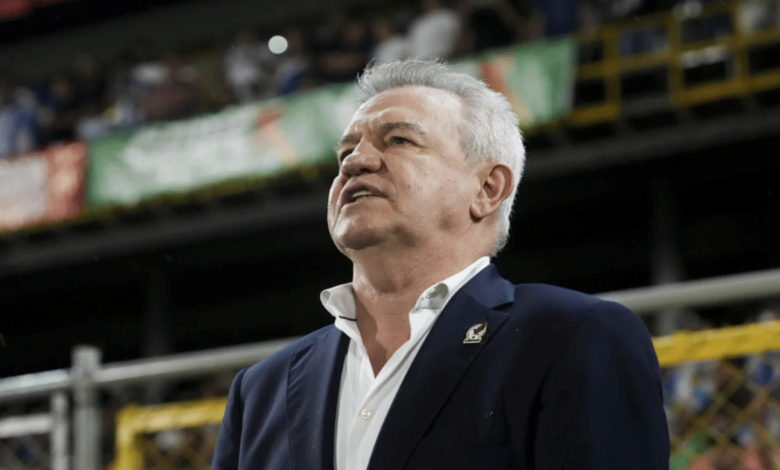 DT Javier Aguirre