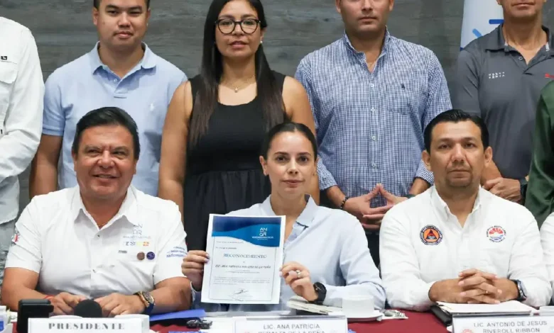 Estrecha Ana Paty Peralta Lazos Con El Sector Náutico