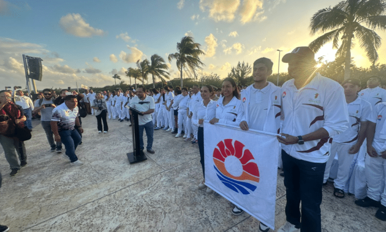 Realizan el abanderamiento de 1500 atletas de Cancún