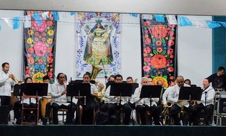 Celebran a la Virgen de la Candelaria de Chetumal