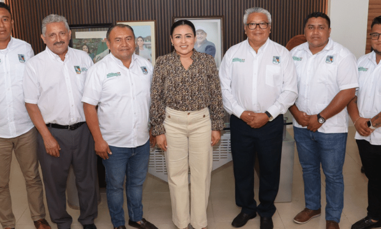 Presidenta Blanca Merari con gabinete de mantenimiento