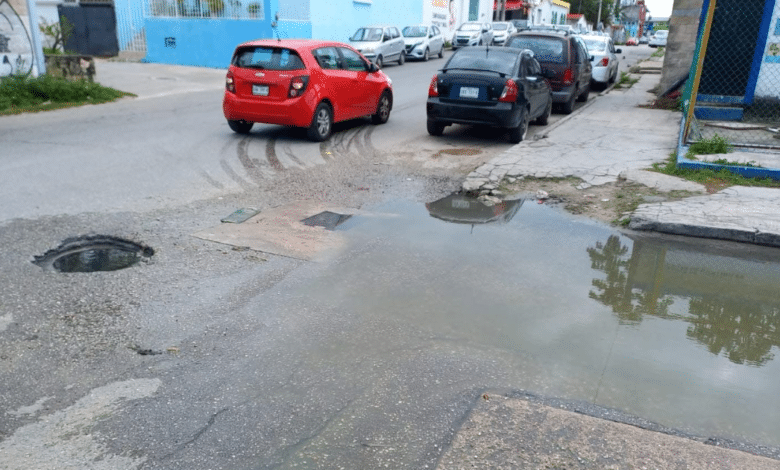 Atenderán a fraccionamientos de Cancún con problemas de aguas negras
