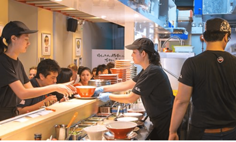 Restaurantes de ramen en Japón sufren por los costos (Foto por nippon.com)