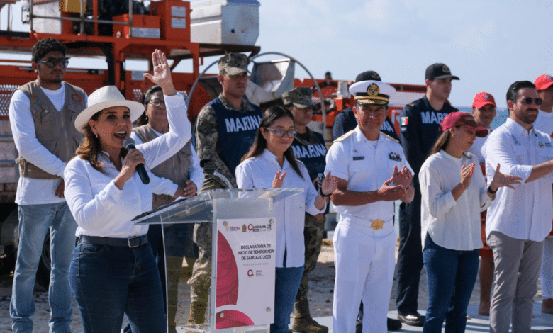 Mara Lezama inaugurando operativo