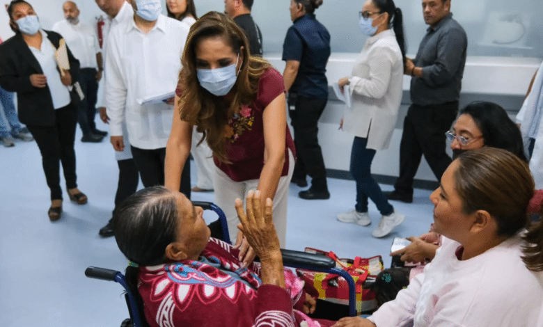 Gobernadora Mara Lezama visitando hospitales y centro de atención