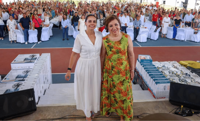 Presidenta municipal Ana Paty Peralta reconoce esfuerzo y dedicación de las madres