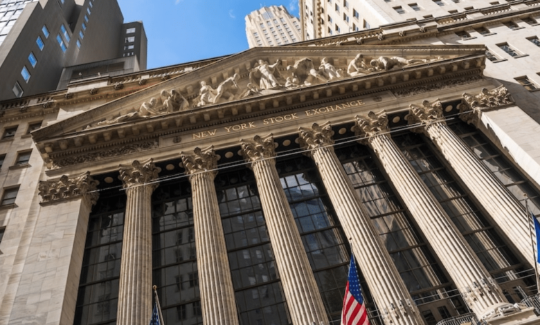 Wall Street cierra al alza y encadena su segunda semana de ganancias
